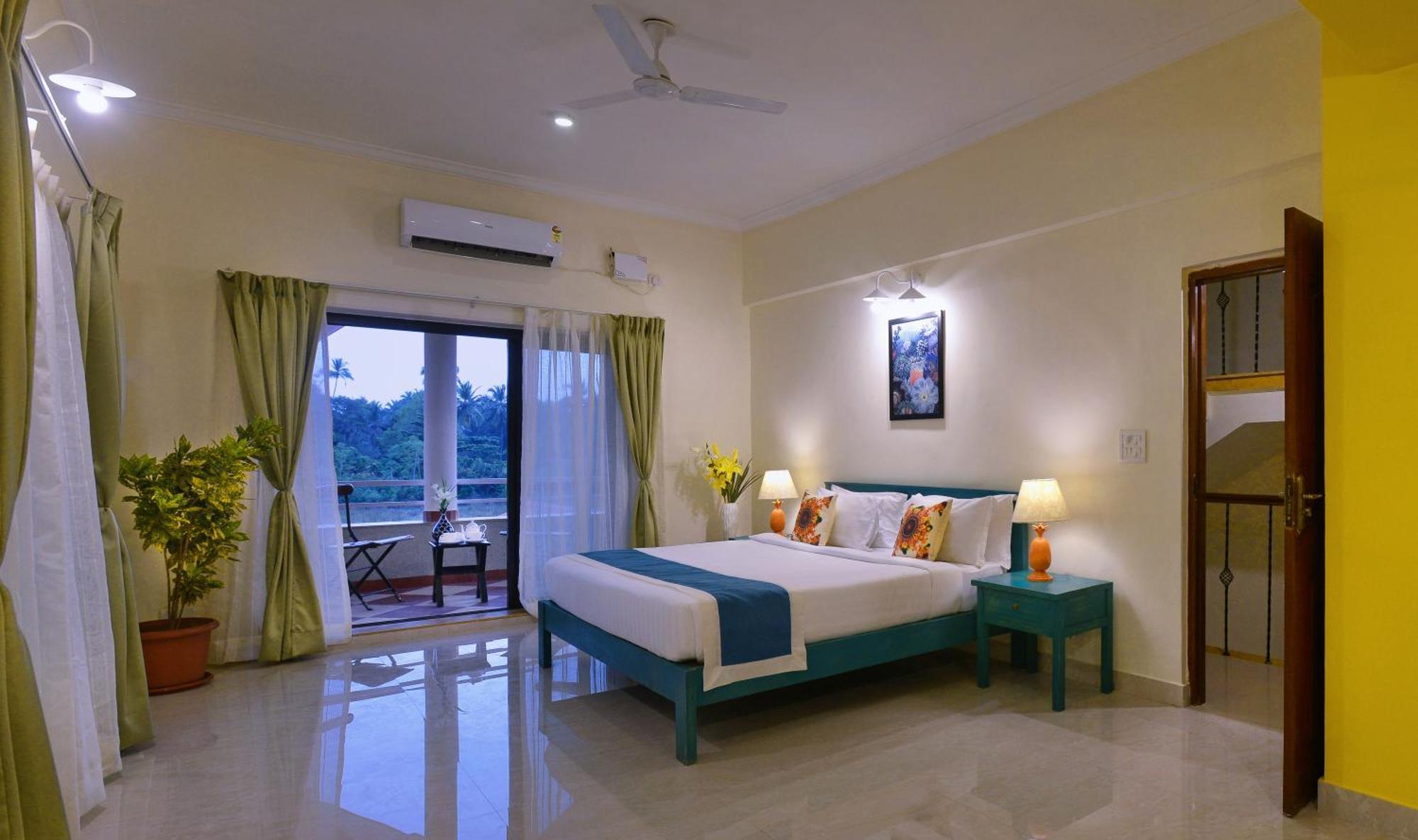 Treehouse Blue Hotel & Villas Colva Exterior foto