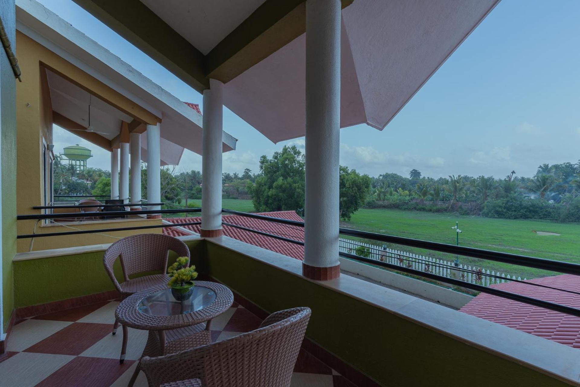 Treehouse Blue Hotel & Villas Colva Exterior foto